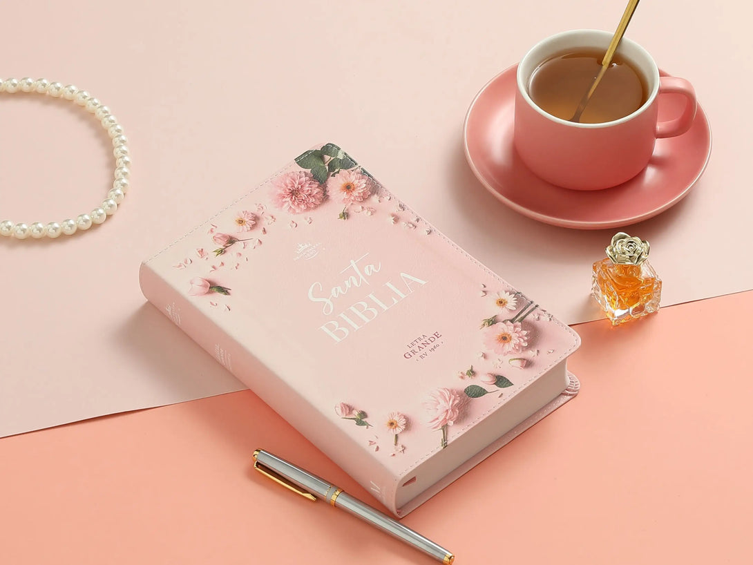 Biblia RVR60 065cti Colección Supreme Flores en rosa