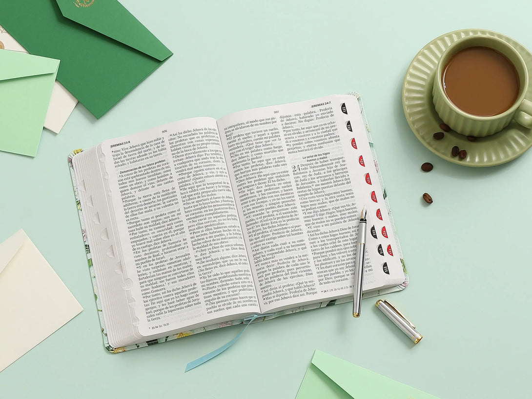 Biblia RVR60 065cti Colección Supreme Turquesa con flores