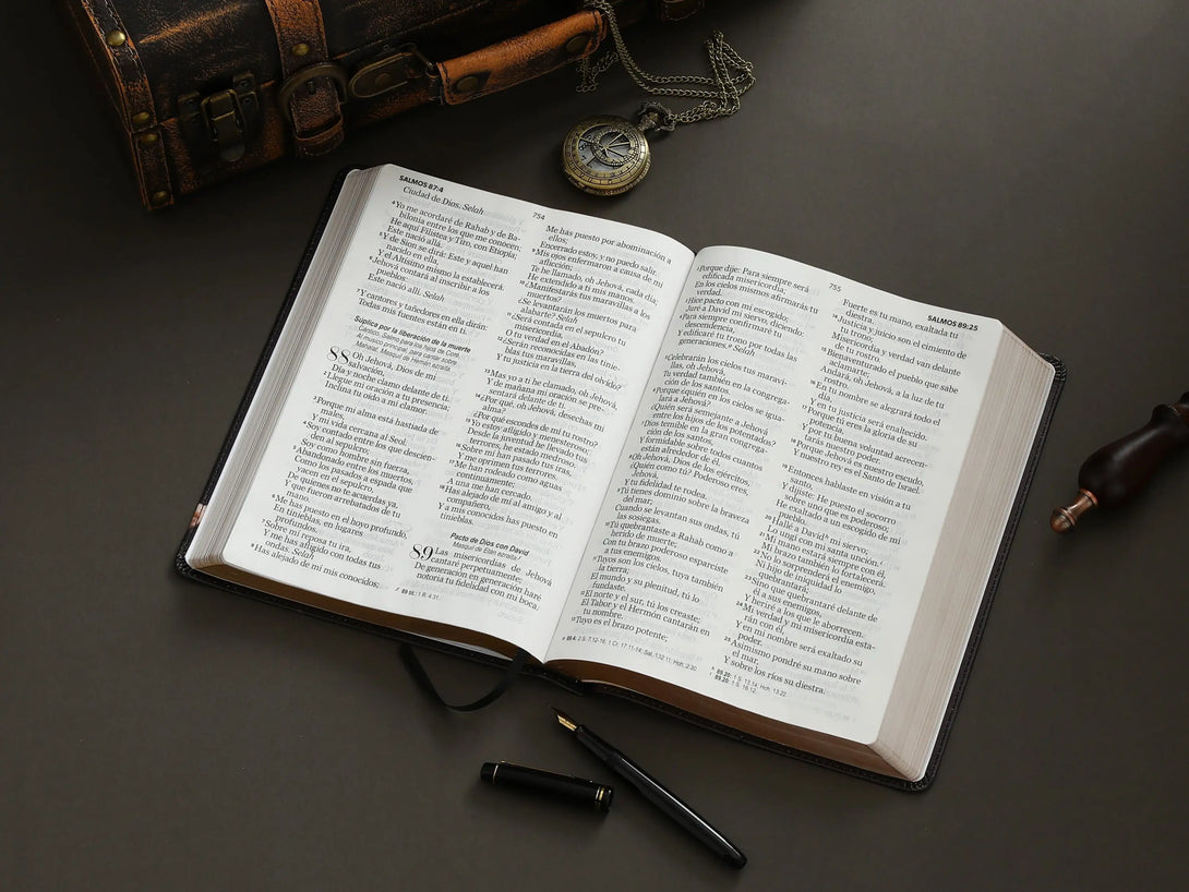 Biblia RVR60 085c LG PJR LeÃ³n y cordero - Biblias