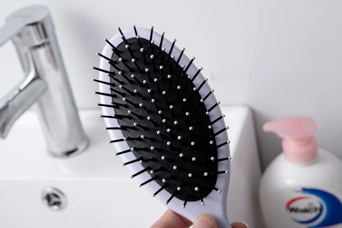 Cepillo de pelo. El Señor te cuida