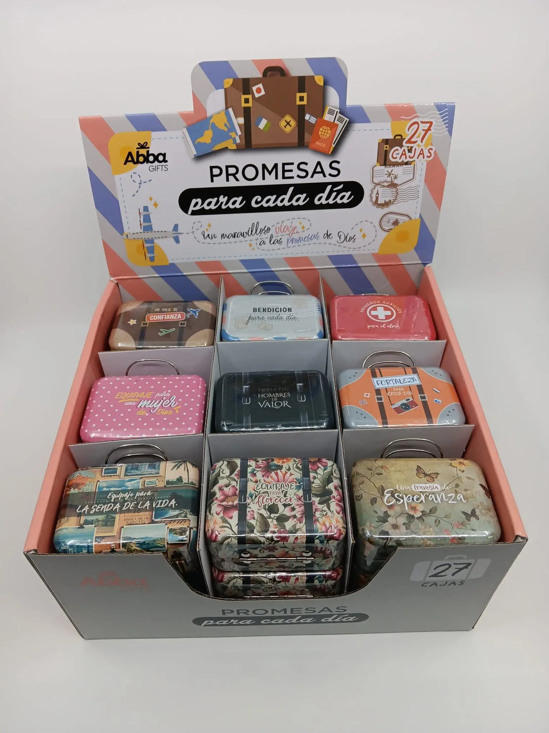 Display con 27 cajas metálicas de promesas con forma