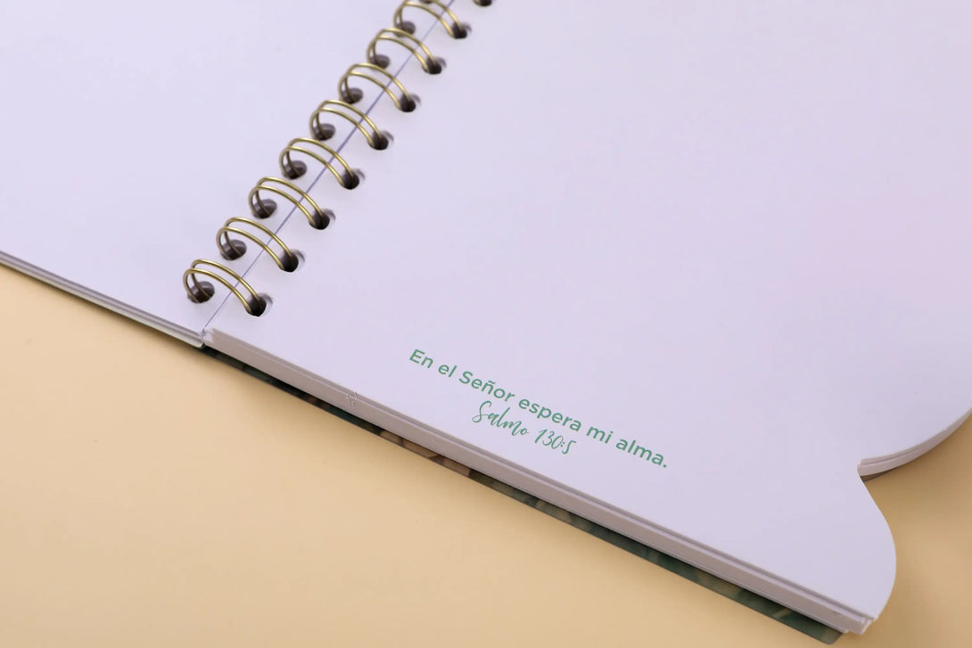 Libreta Troquelada con portada en PP. En el Señor espera