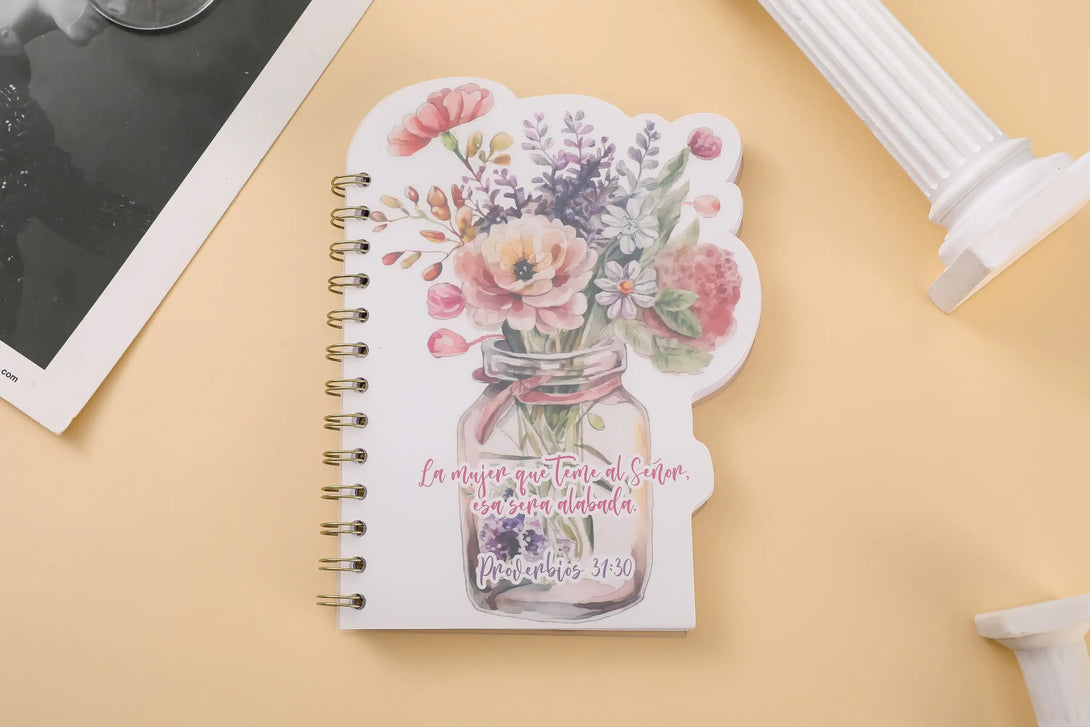 Libreta Troquelada con portada en PP. La mujer que teme