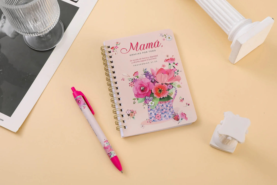 Pack libreta anillas con bolígrafo. Mamá